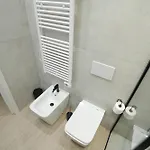 בית הארחה A 2 Passi Dal Mare קרוטונה